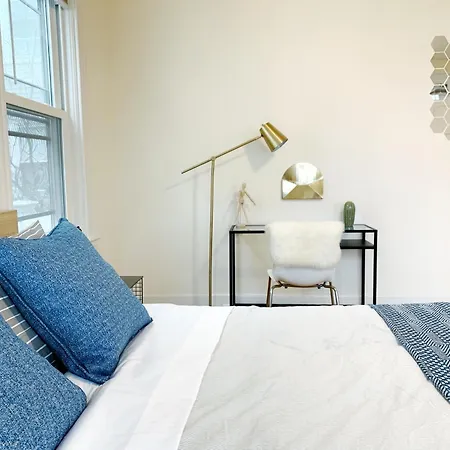 Best Location At Harvard University! 4 Bedroom Apartment! Two Units Available! Cambridge Esterno foto