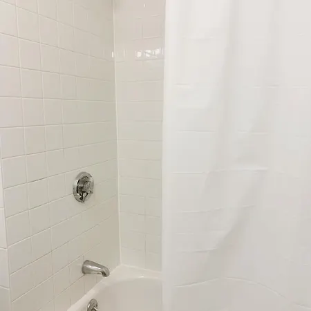 Best Location At Harvard University! 4 Bedroom Apartment! Two Units Available! Cambridge Esterno foto