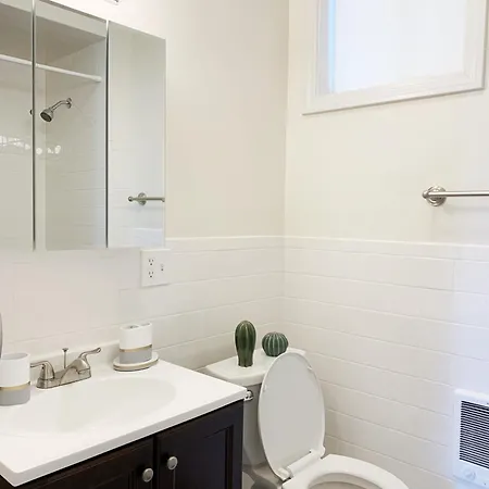 Best Location At Harvard University! 4 Bedroom Apartment! Two Units Available! Cambridge Esterno foto